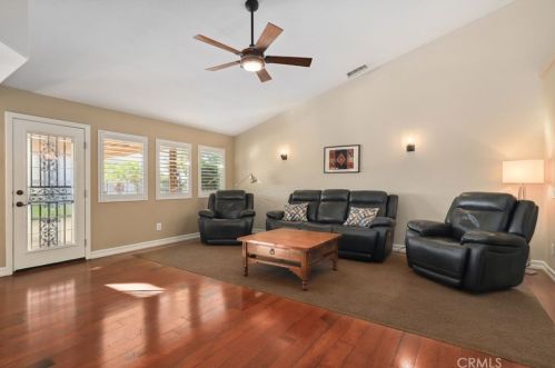 23195 Modoc Ct, Perris CA  92570-8745 exterior