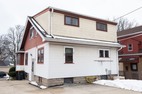 6418 Wright St, Milwaukee WI 53212-2940 exterior