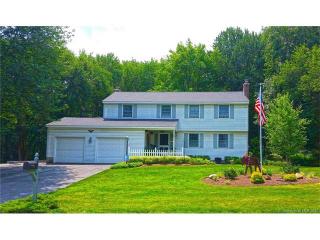 53 Alcott Dr, Windsor CT  06095-2606 exterior