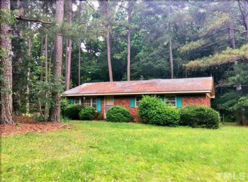 7532 Martin Rd, Zebulon, NC 27597-7957