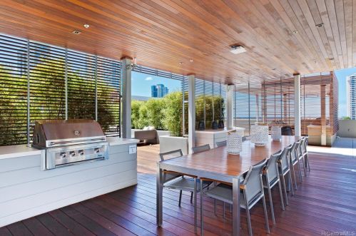 888 Kapiolani Blvd, Honolulu HI 96813-5210 exterior