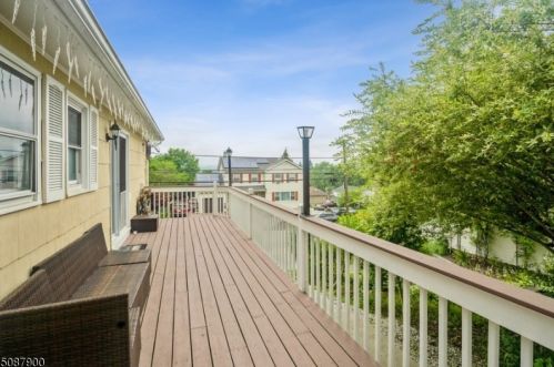 106 Chrystal St, Dover NJ 07801-5309 exterior