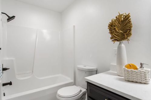 332 Densmore St, Meskegon MI  49442-1511 exterior