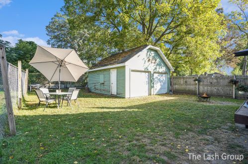 934 Dorchester Ave, Grand Rapids MI 49503-4806 exterior