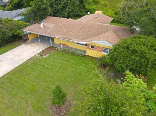 5313 Alpha Dr, Orlando, FL 32810-4421