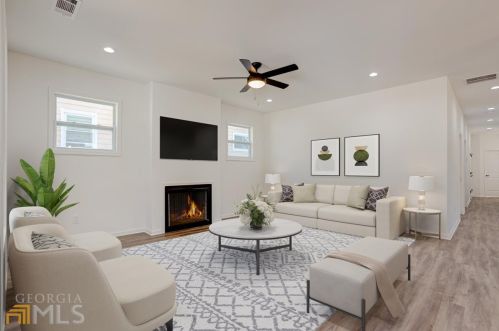 1910 Connally Dr, Atlanta GA  30344-1138 exterior