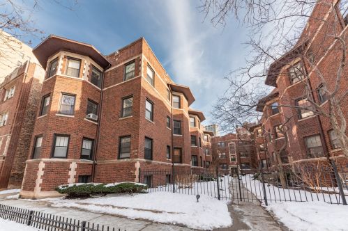 527 Brompton Ave, Chicago, IL 60657-7149