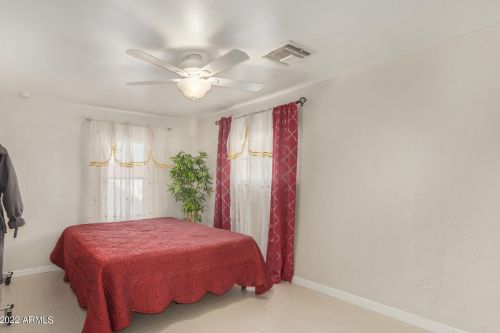 13824 11 Pl, Phoenix AZ 85040-3925 exterior