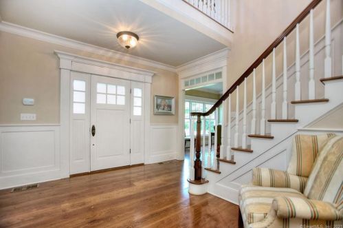 87 North Ave, Westport CT  06880-2723 exterior