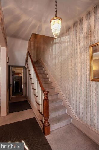 223 Washington St, Huntingdon PA 16652-1525 exterior