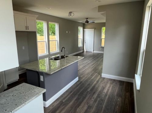 2219 Anderson St, Dallas, TX 75215-5118