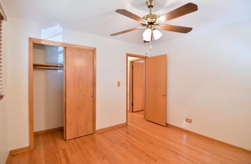 2716 Florida Ave, Waukegan IL 60087-4536 exterior