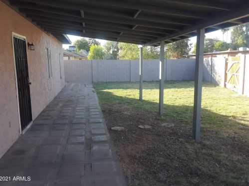 4516 Edgemont Ave, Phoenix AZ 85035-1808 exterior