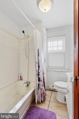 406 Fulton St, Hanover PA 17331-2723 exterior