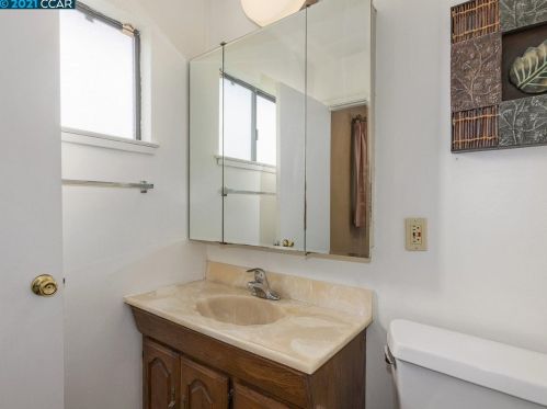 4824 Cherokee Dr, Concord CA 94521-2119 exterior