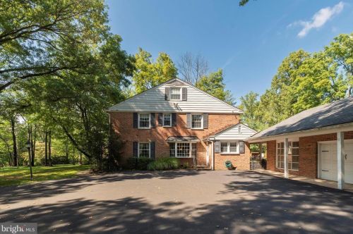 2195 Terwood Rd, Huntingdon Valley PA 19006-5509 exterior