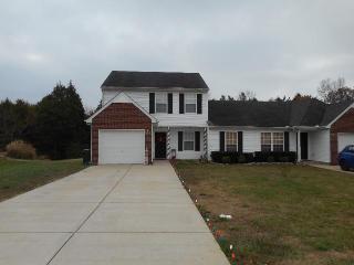 602 Mckean Dr, Smyrna TN  37167-4895 exterior