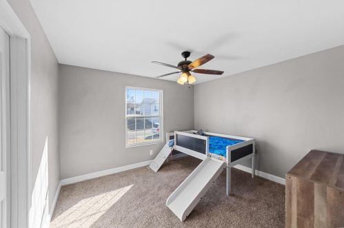 170 Village Circle Dr, Winfield MO 63389-2051 exterior