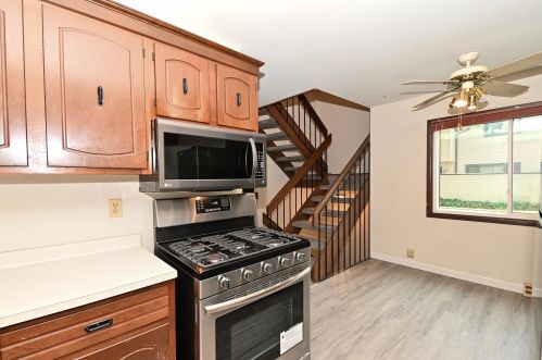 9027 70, Milwaukee WI 53223-2151 exterior