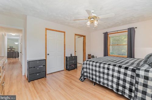 7197 Un Deposit Rd, Hummelstown PA 17036-9213 exterior