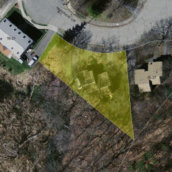 27 Hargrave Cir, Newton MA  02461-1108 aerial view