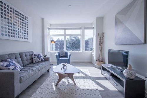 900 Beacon St, Boston, MA