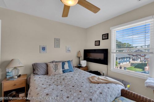 309 Ave, Belmar NJ 07719-2429 exterior