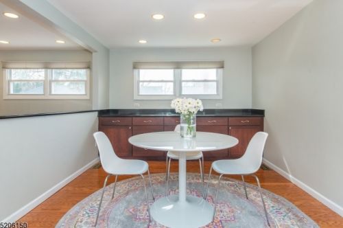 326 Victor St, Scotch Plains NJ  07076-1424 exterior