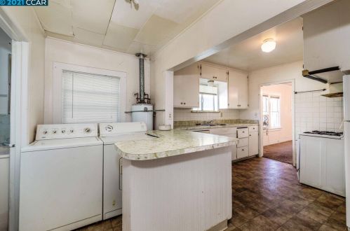 1354 Marin, Berkeley CA 94706-2132 exterior