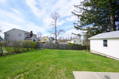 138 Beacon St, Boston MA exterior