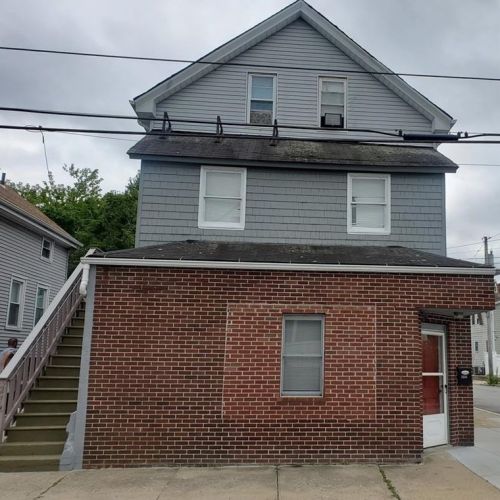 272 Smith St, Providence RI 02911-3307 exterior