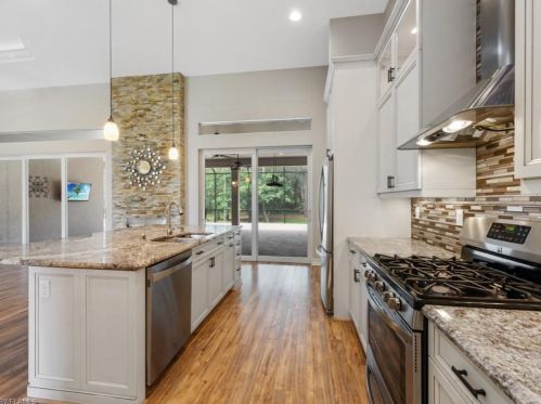 320 18 Ave, Naples FL 34120-2772 exterior