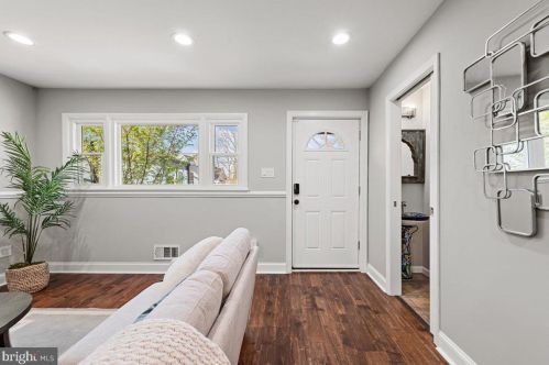 7819 Ashton St, Alexandria VA  22309-1338 exterior