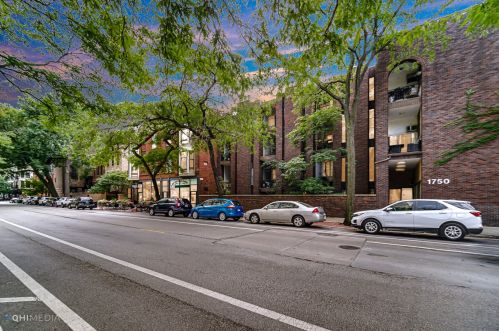1750 Wells St, Chicago IL  60614-5851 exterior