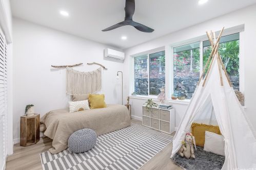 5435 Halapepe St, Honolulu HI  96821-1719 exterior