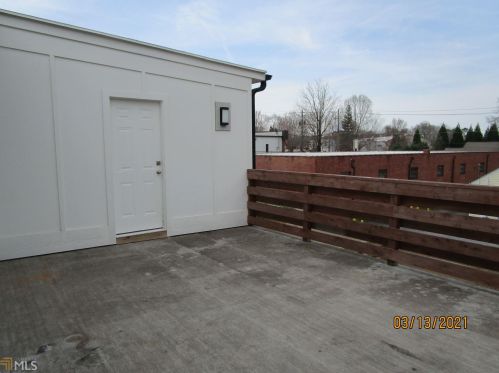 405 Bradford St, Gainesville GA 30501-3215 exterior