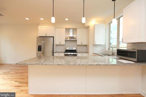 2671 Amber St, Philadelphia PA  19125-1404 exterior