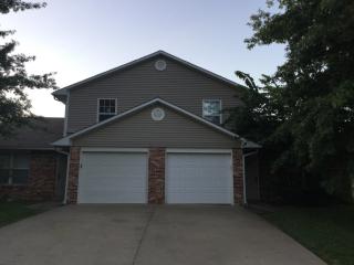 2415 Santa Rosa Ct, Columbia MO  65201-7377 exterior