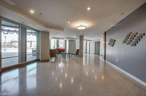 437 Division St, Chicago IL  60610-1712 exterior