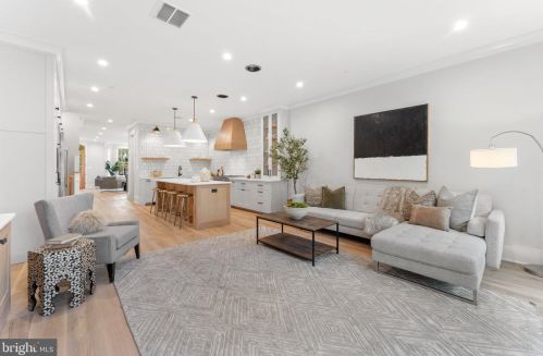 1332 Independence Ave, Washington DC  20003-2365 exterior