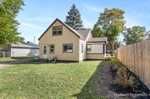 2405 Woodward Ave, Wyoming MI  49509-2077 exterior