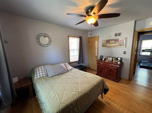 2640 71, Milwaukee WI 53219-2511 exterior