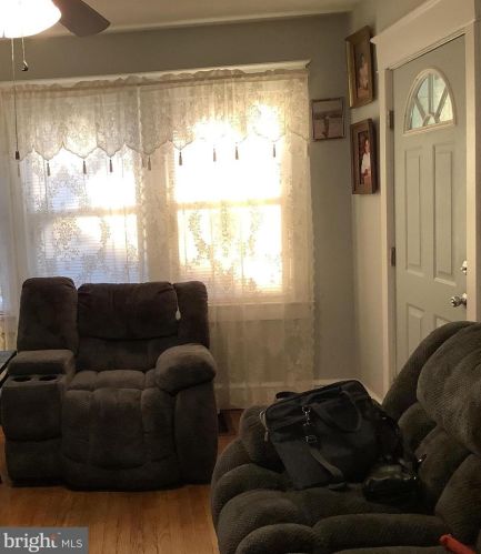 1730 42 St, Camden NJ 08110-2119 exterior