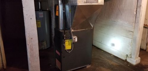 3212 24th Pl, Milwaukee WI  53206-1211 exterior