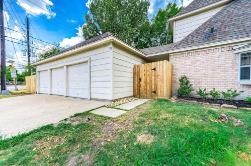 18909 Walden Frst Dr, Humble TX 77346-6008 exterior