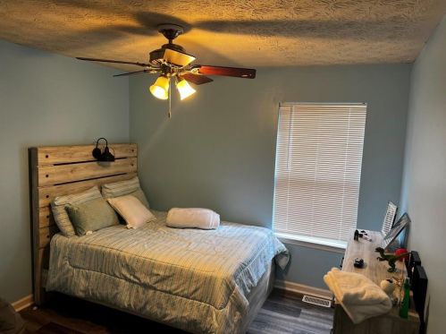 5953 Pattillo Ln, Lithonia GA  30058-6295 exterior