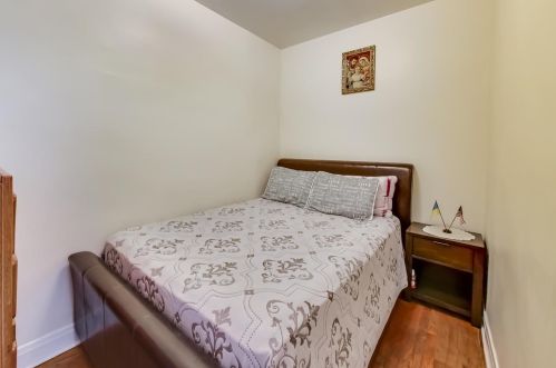 2513 Walton St, Chicago IL 60622-4510 exterior