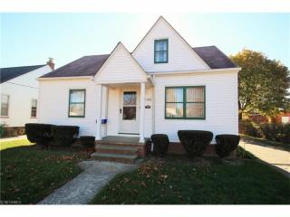 19306 Chickasaw Ave, Cleveland, OH 44119-2831