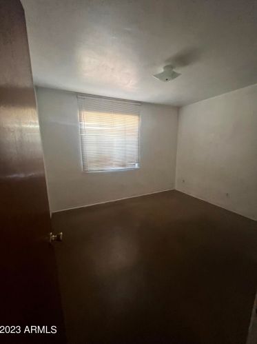 2901 21st Ave, Phoenix AZ 85027-3422 exterior