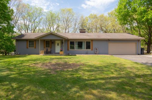 33096 Fish Hatchery Rd, Kalamazoo, MI 49009-9223